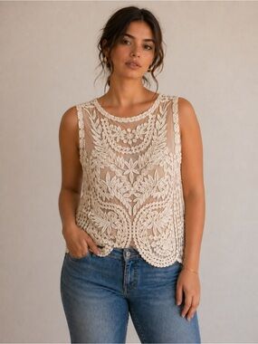 Capri Sleeveless Embroidered Sheer Top Size L Beige Camisole Lace Overlay